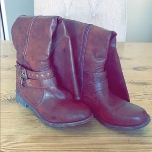 Women’s boots